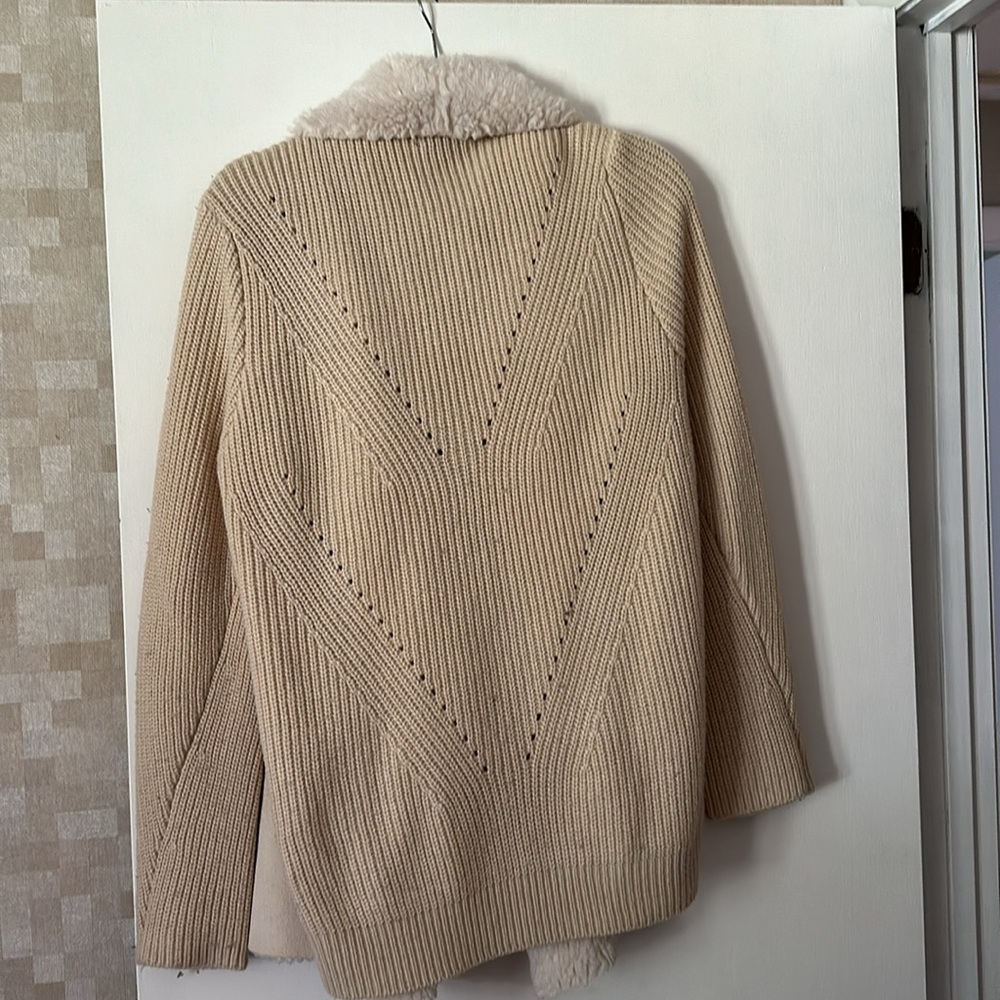 Fall sweater - Picture 4 of 5